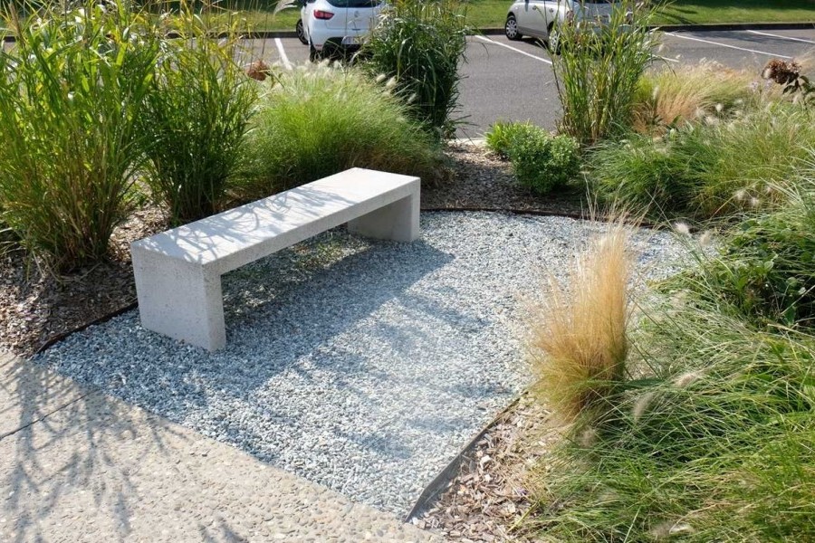 <span>Tavira</span><i> →</i>